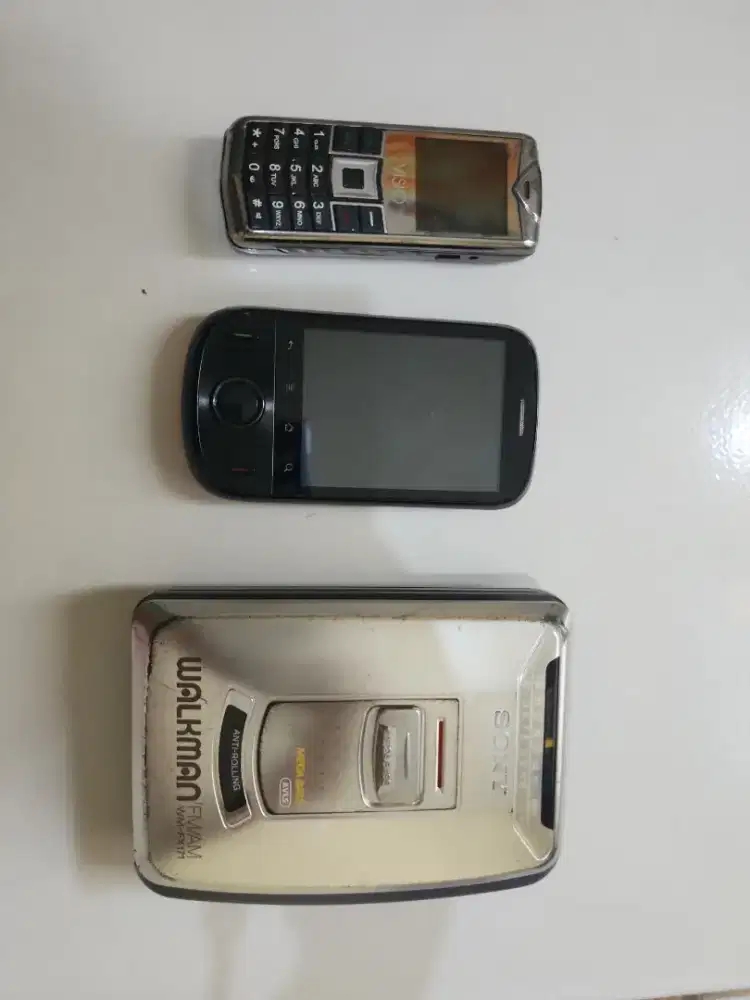 Paket Koleksi Gadget Retro & Vintage (Kondisi Mati Total)