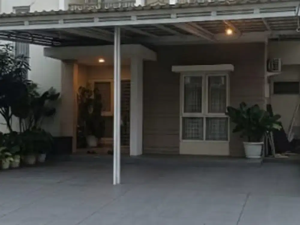 Disewa Rumah 2 Lantai di Suvarna Sutera Ada Kanopi Siap Huni