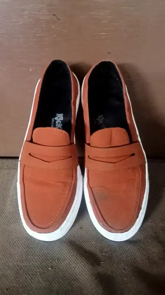 Sepatu slip on loafers coklat size 42
