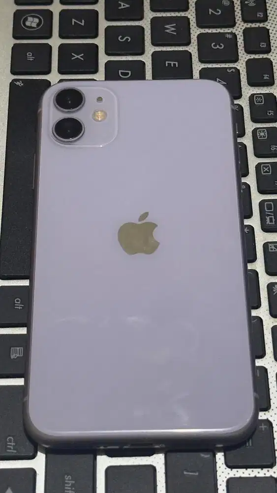iPhone 11 64gb murah nego wajar