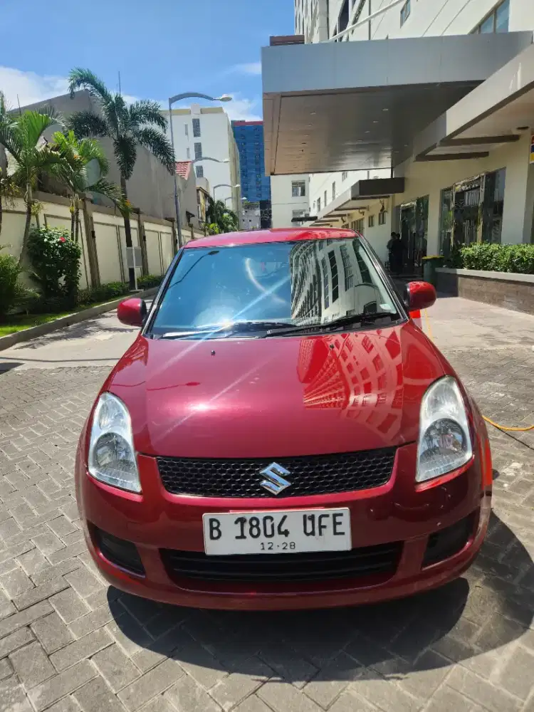 SUZUKI SWIFT.  ST. AT. 08 ORIG ANTIK