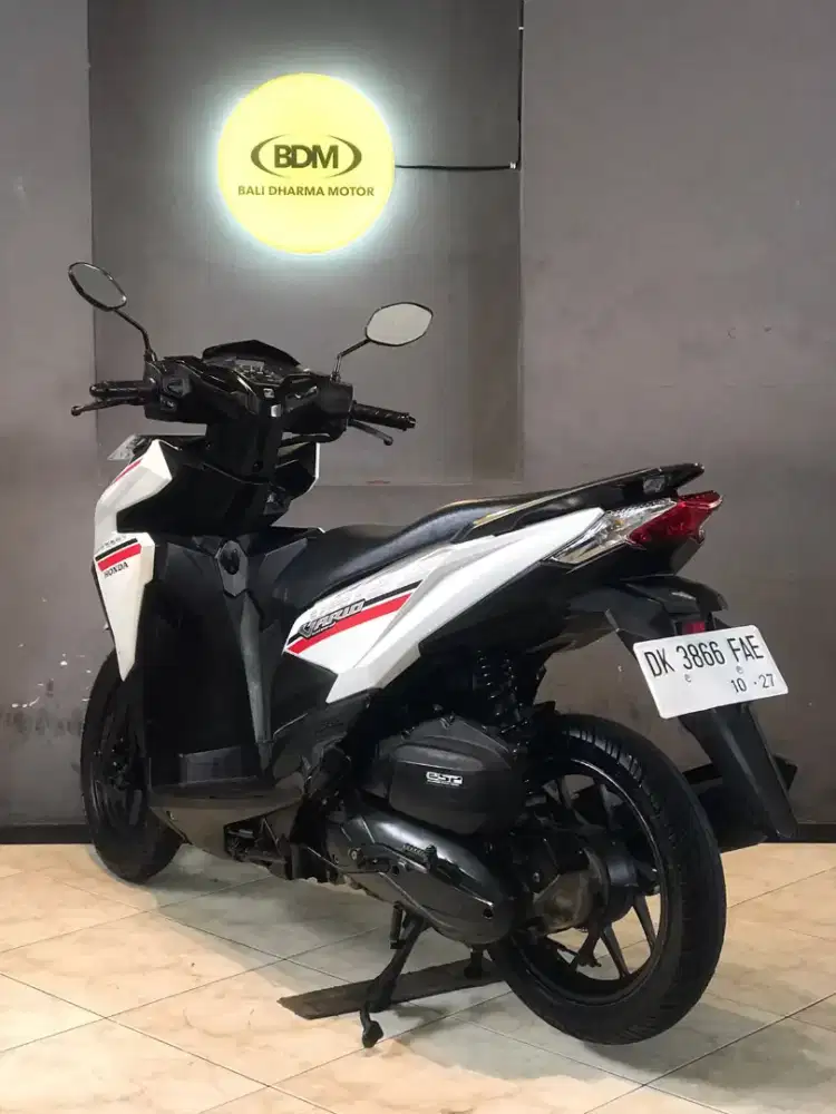 Dp 500 Honda Vario 125 CC thn 2017 cash. Bali dharma motor