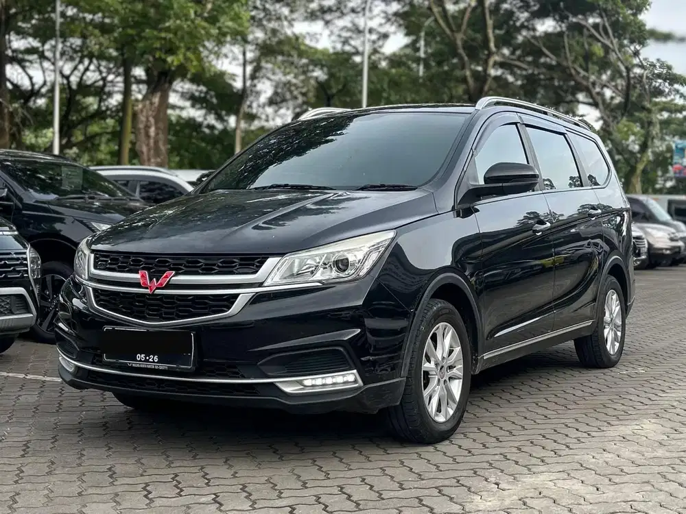 CASH TERMURAH!! WULING CORTEZ S T LUX 1.5 AT MATIC 2021 HITAM, KM 76RB