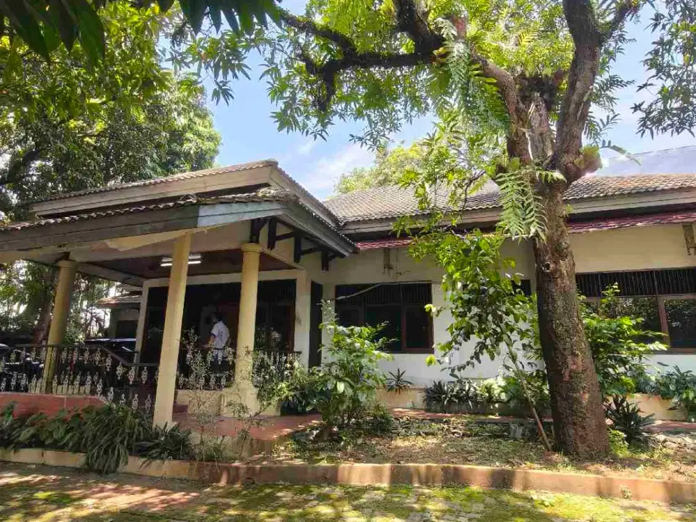 Rumah lama hitung tanah di Cilandak, Jl. H. Batong Dijual