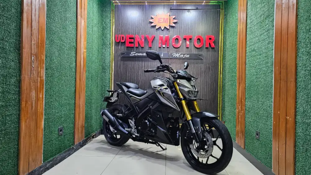 UD ENY MOTOR - Yamaha Xabre thn 2016 mulus