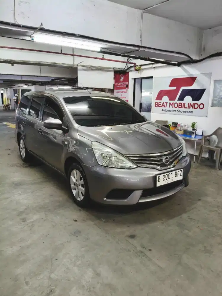 Grand Livina Automatic 2016 SV