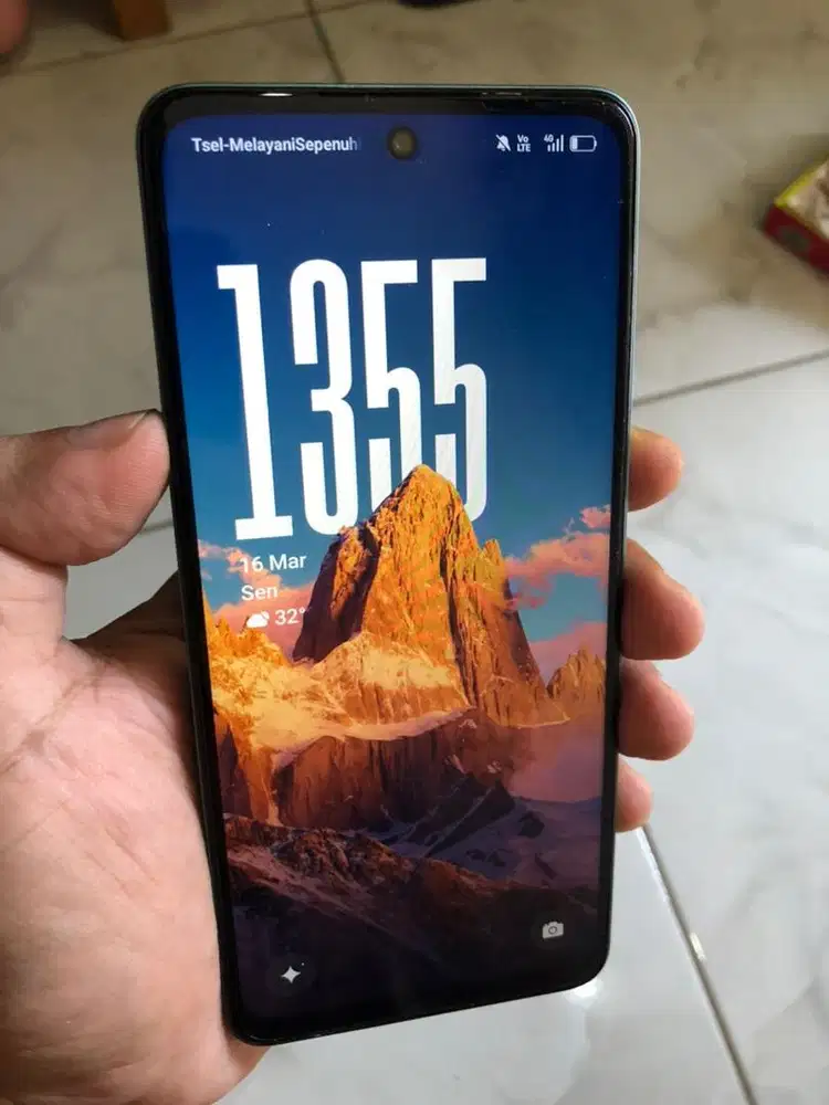 Oppo A5 2025 likenew 8+8/128 snap 6 gen 1