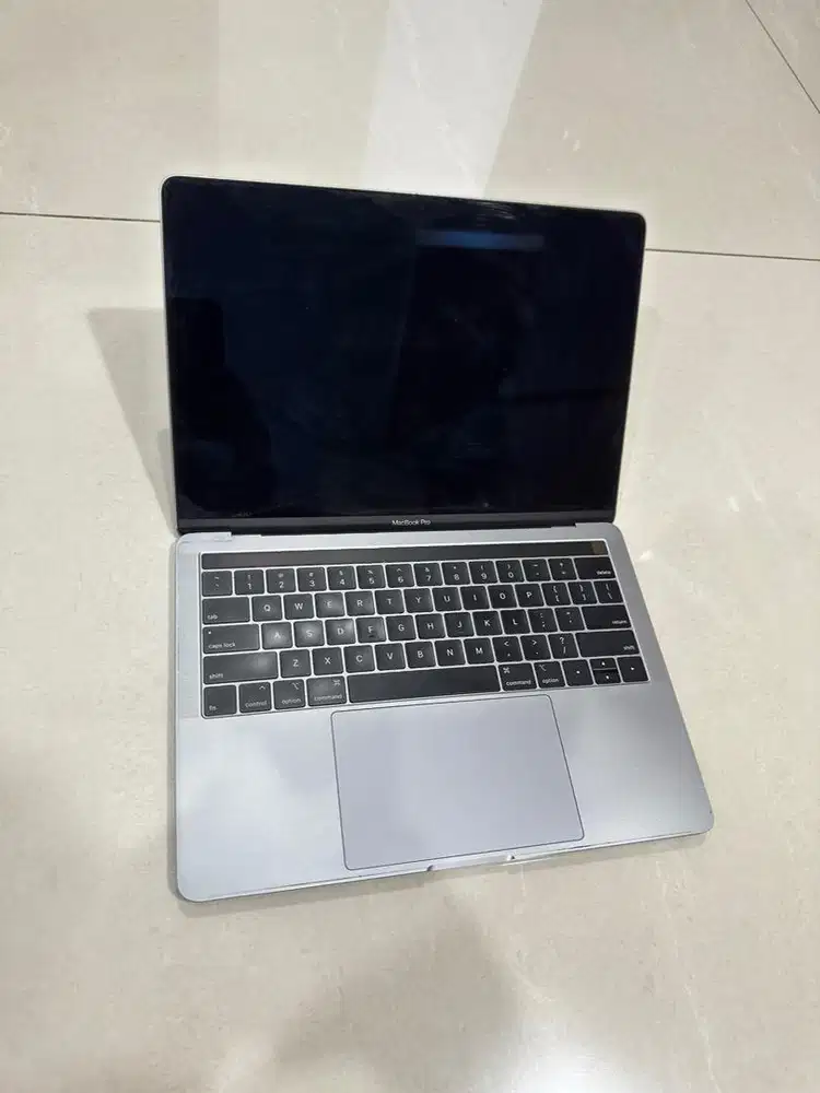 Macbook Pro 2019 13 Inch SSD 512 Touchbar MATI MATOT