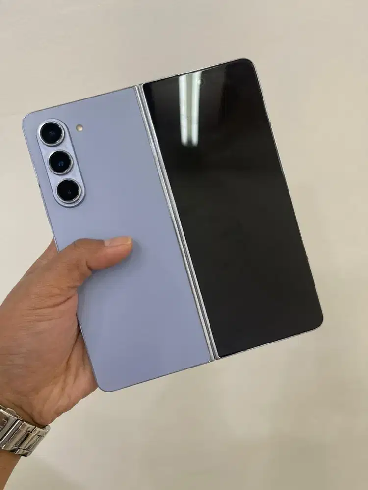 Samsung galaxy zfold 5 12/512