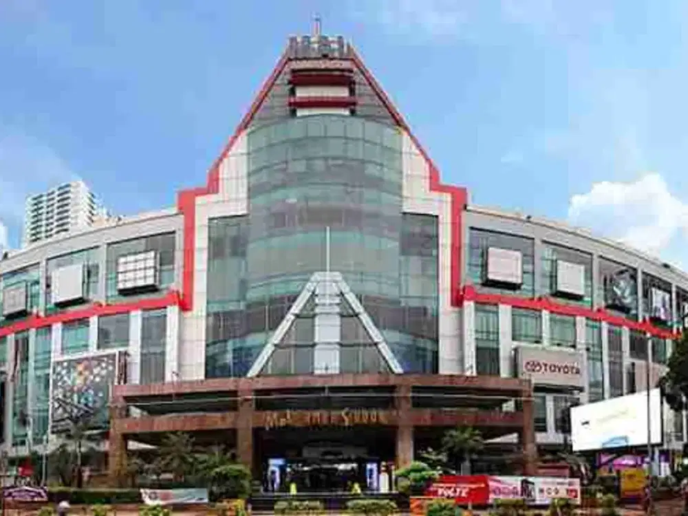 toko Di mall ambassador jkt sel