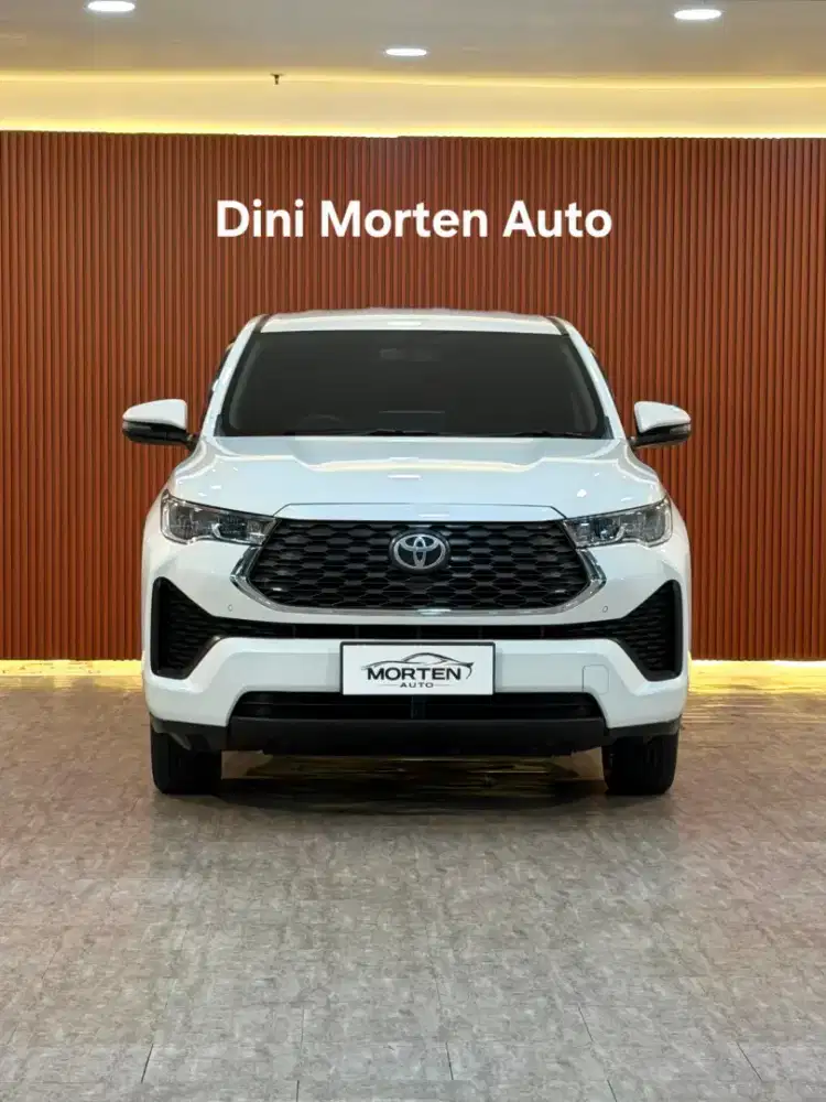 Toyota Innova Zenix V bensin 2.0 At 2024 (KM 23rb)