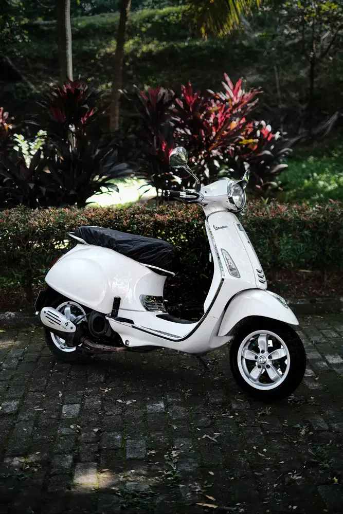 JUAL VESPA MATIC BEKAS/SECOND PRIMAVERA 2017  MURAH BERGARANSI
