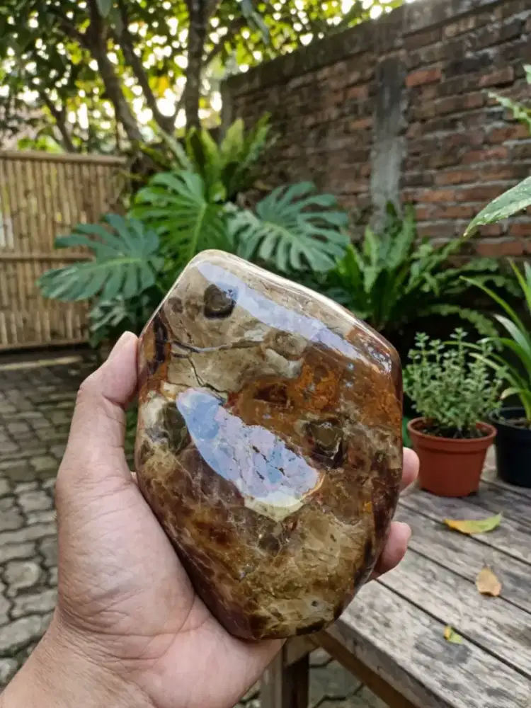 Pajangan Bahan Akik (Tembus) Cantik Plus Tatakan.