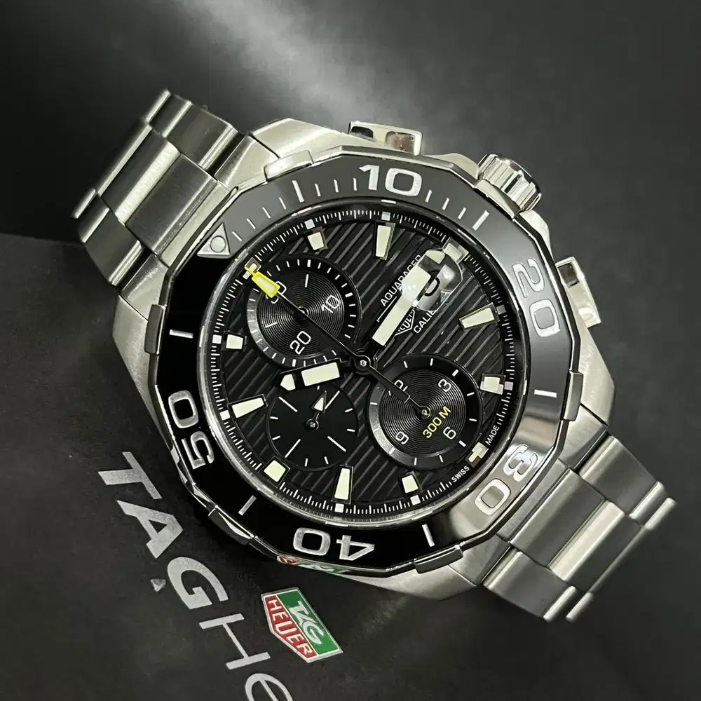 TAG Heuer Aquaracer 300M Chronograph Steel CAY211A