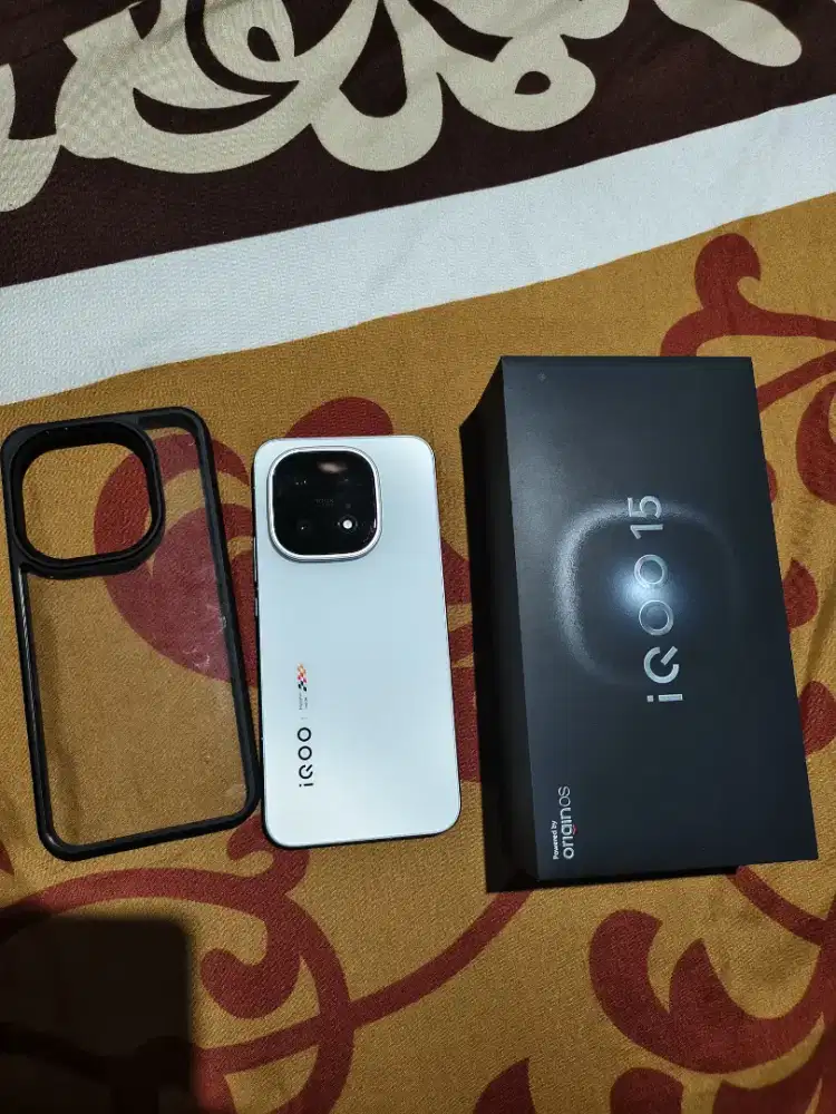 Iqoo15 white ram 12/256 fullset