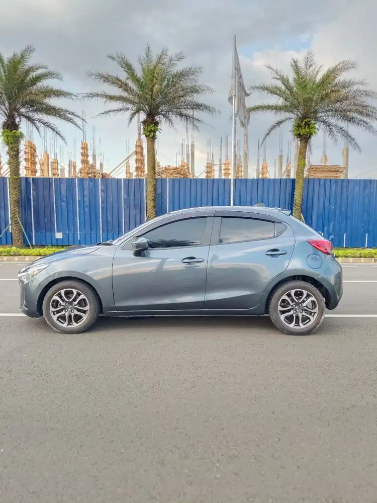 Mazda 2 2015 Bensin