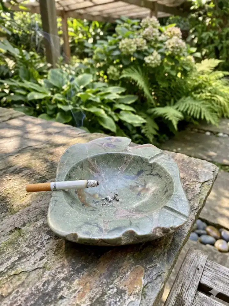 Asbak Poles Dari Bahan Septerian