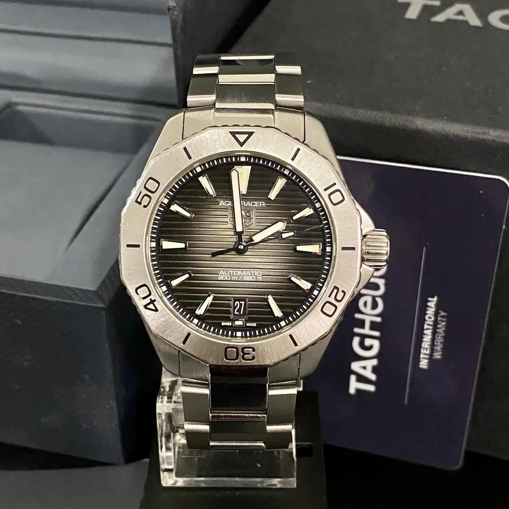 TAG Heuer Aquaracer Professional 200 Automatic Date WBP2110