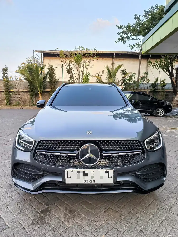 Mercedes-Benz GLC200 2022 Bensin