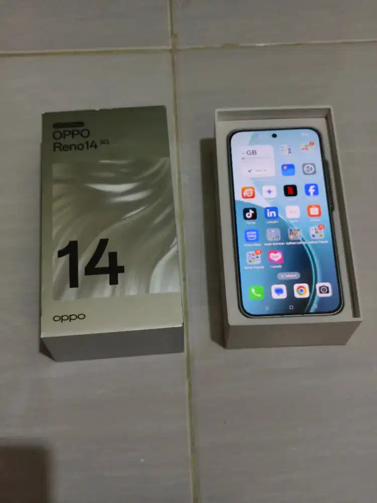 Oppo Reno 14 5G (12/ 256) Fullset Like New