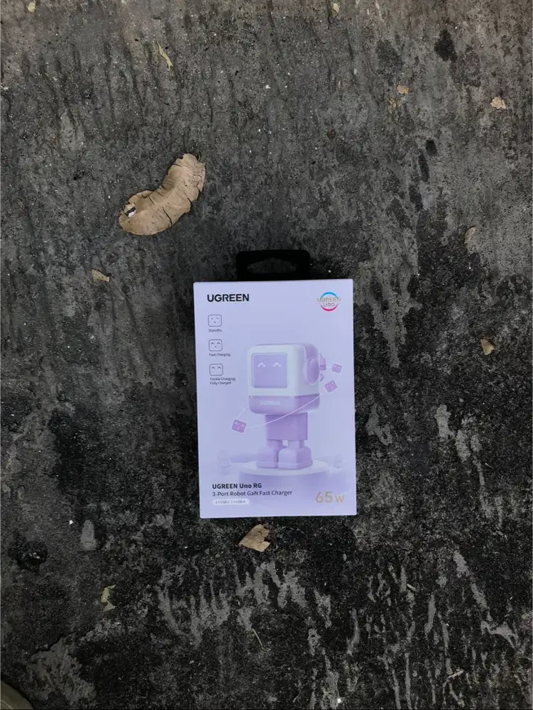 UGREEN Adaptor Nexode Robot GaN 3 Port Fast Charger 65W - 25685B