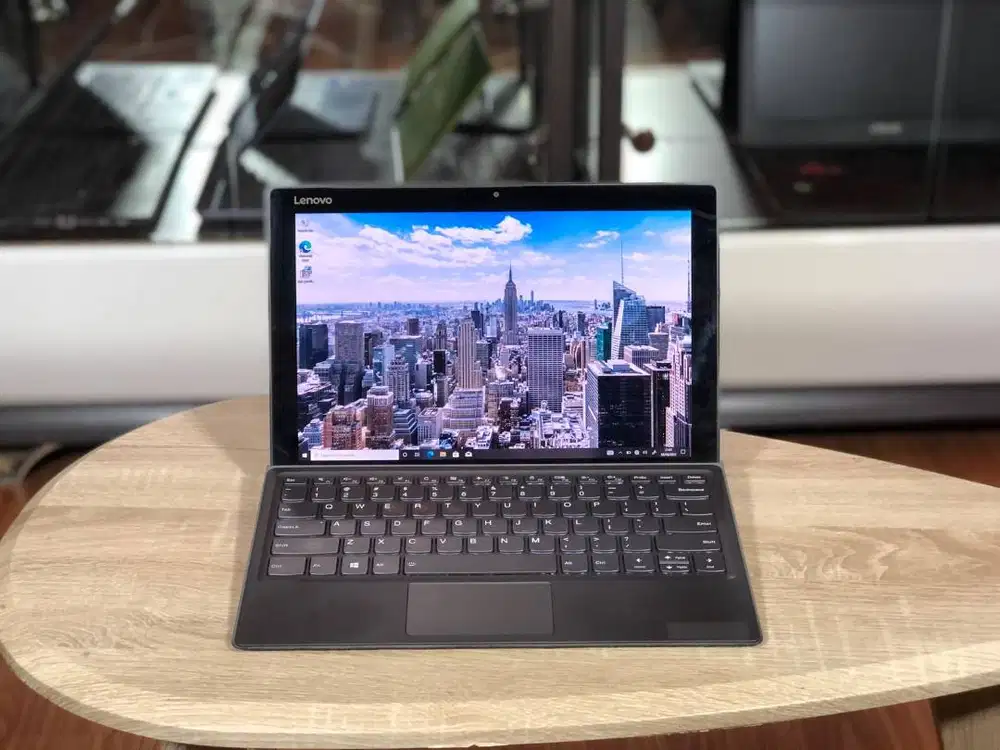 Laptop 2in 1 Lenovo Mix 520 Corei5 Gen8 Ram 8Gb SSD 256Gb touchscreen