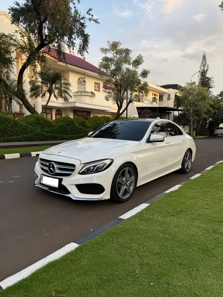 For sale!!! Full Spec! 2018 Mercedes Benz C300