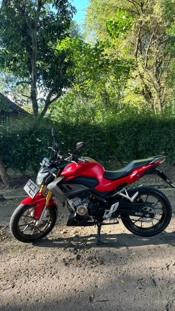 Honda CB150R Streetfire 2021