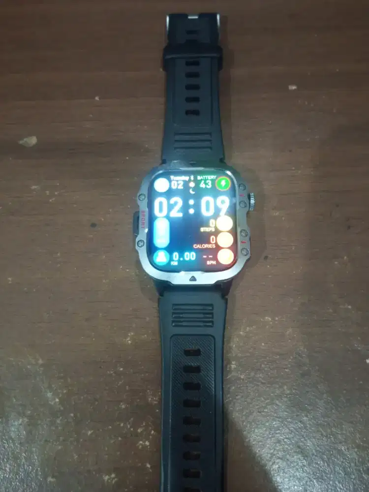 Jam tangan digital buat olahraga