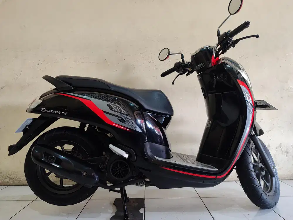 Scoopy fi Sporty 2019 istimewa mulus terawat siap pakai...