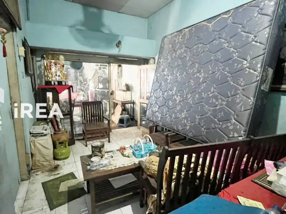 TANAH DAN BANGUNAN DIJUAL DI SOLO DEKAT RS UNS DAN RS YARSIS