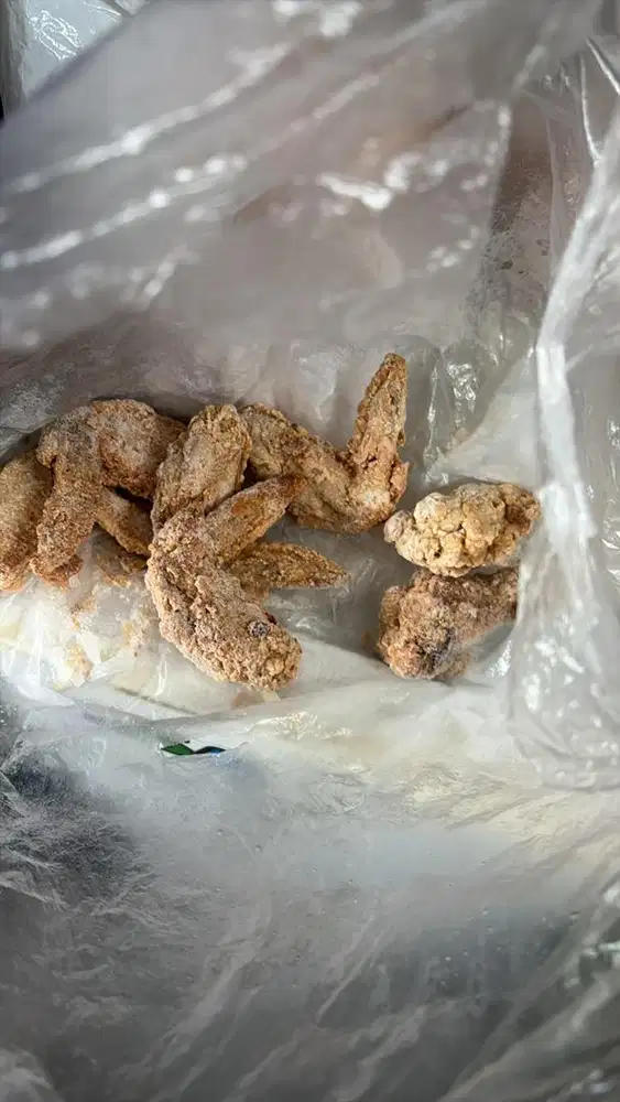 Penjaga Warung - bukan warteg