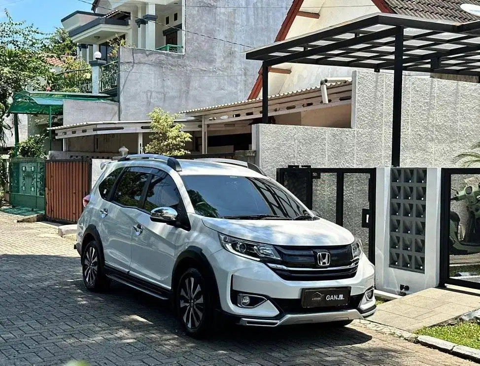 Honda BRV 2019 Prestige Facelift AT Matic Model 2020 istimewa