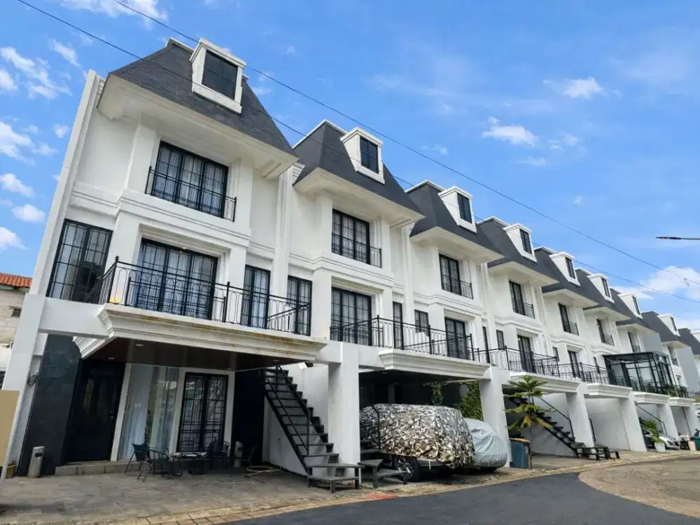 Rumah Modern 3 Lantai di Pesanggrahan Jakarta Selatan