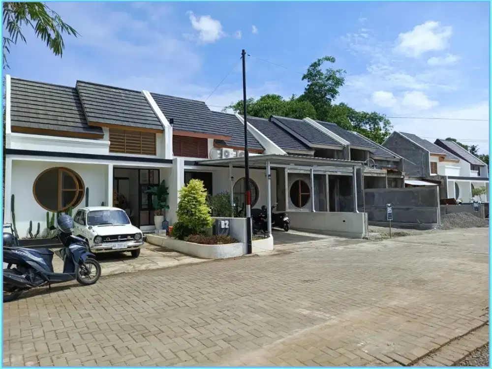 RUMAH DIJUAL JOGJA DALAM PERUMAHAN GAYA JEPANG AKSES ASPAL LEBAR
