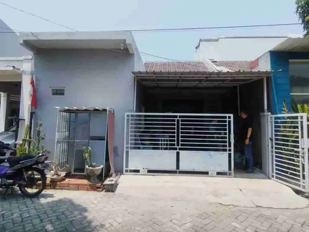 Rumah Murah siap huni dekat Raya MERR di Puri Citra rungkut
