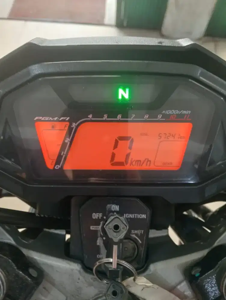 Dijual Cash Honda Sonic 150 R Km Rendah 5.723 Tahun 2019