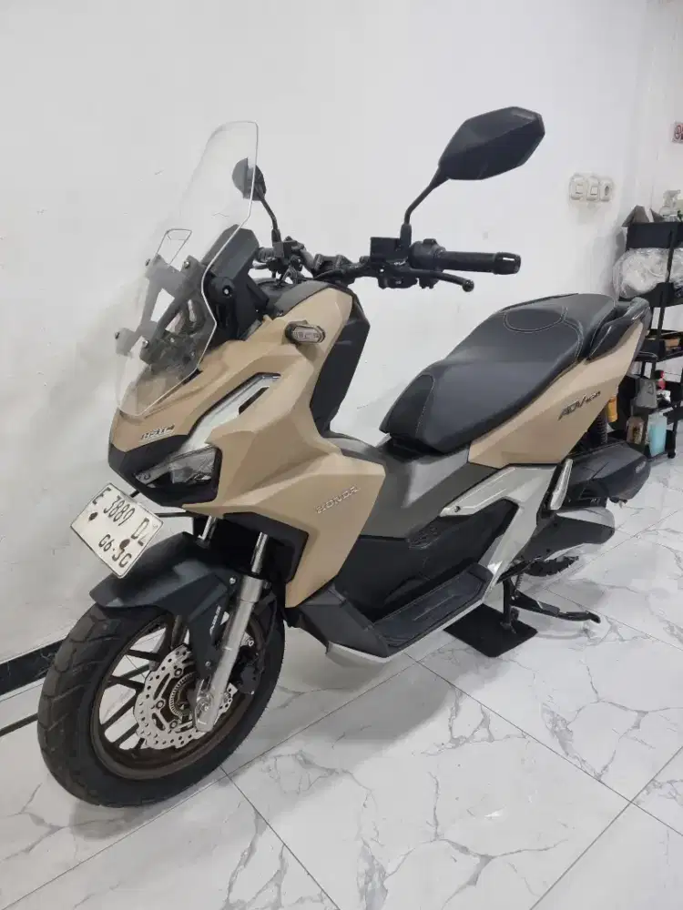 Honda New ADV 160 ABS Keyless HSTC 2025 bln 6 Pajak hidup