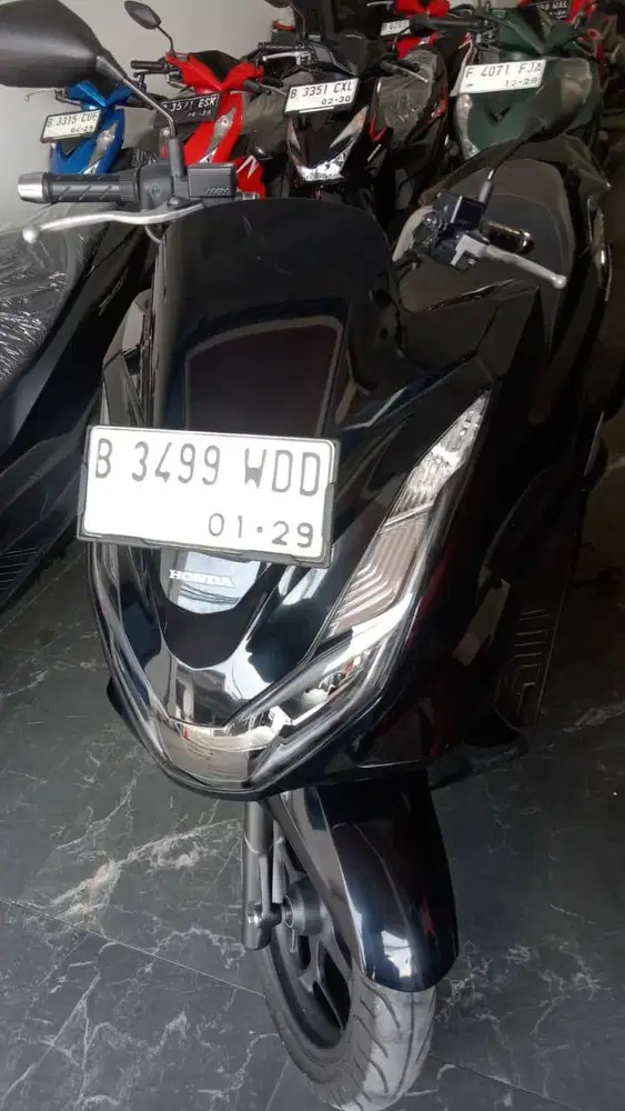 Honda PCX 160 2024 Pajak Panjang