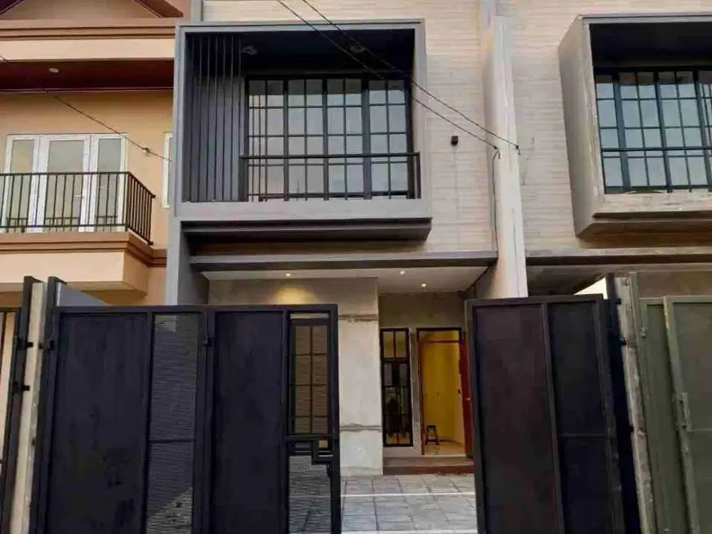 Rumah dalam komplek Kav DKI Meruya Utara Jakbar