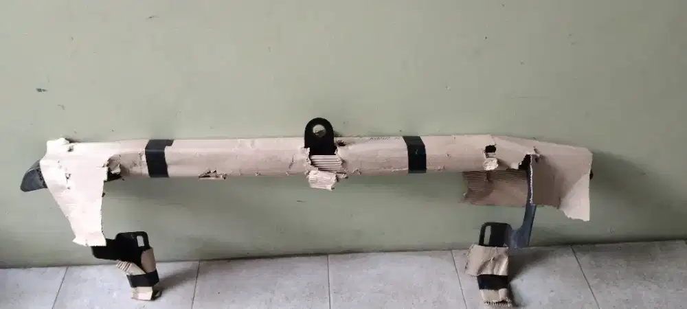 Towing bar Bumper belakang Avanza Veloz