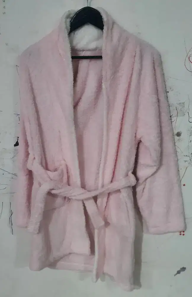 MOSHINO BATHROBE