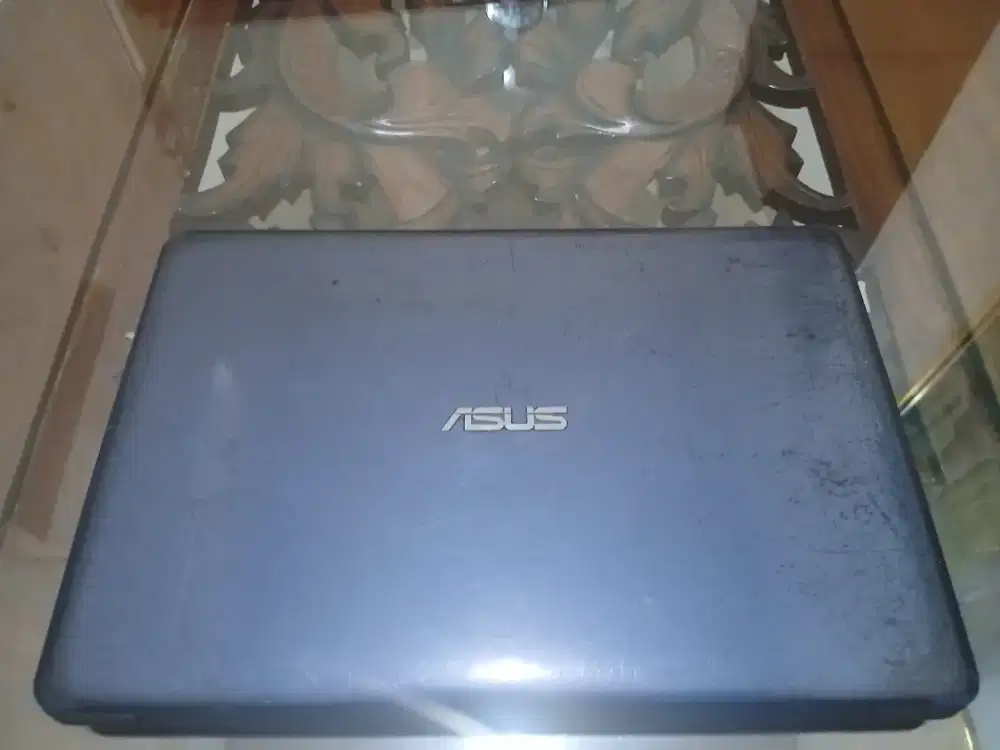 Asus E203NAH SSD 512 GB RAM 4 GB