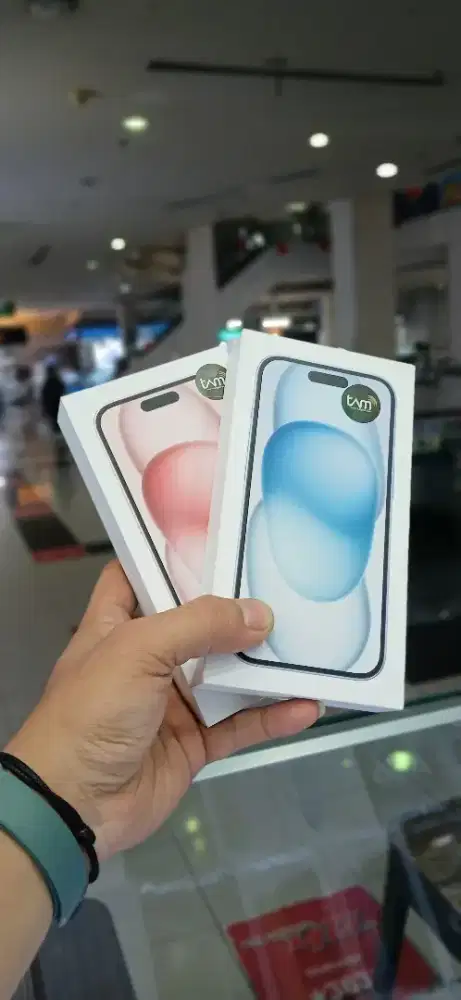 Ready...iphone 15 256GB, New ibox garansi 12 bulan