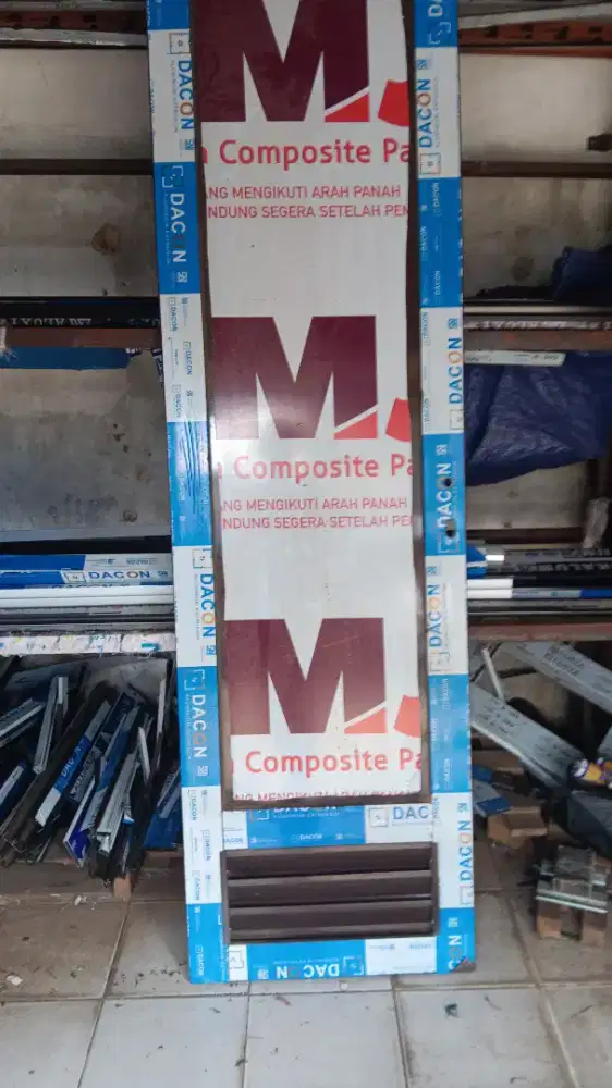 Daun pintu aluminium uk.209x59.8