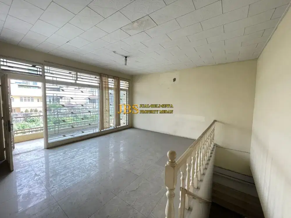 Dijual Rumah 2 Tingkat di Komplek Tembakau Deli Jalan Tembakau Deli 1 - Medan