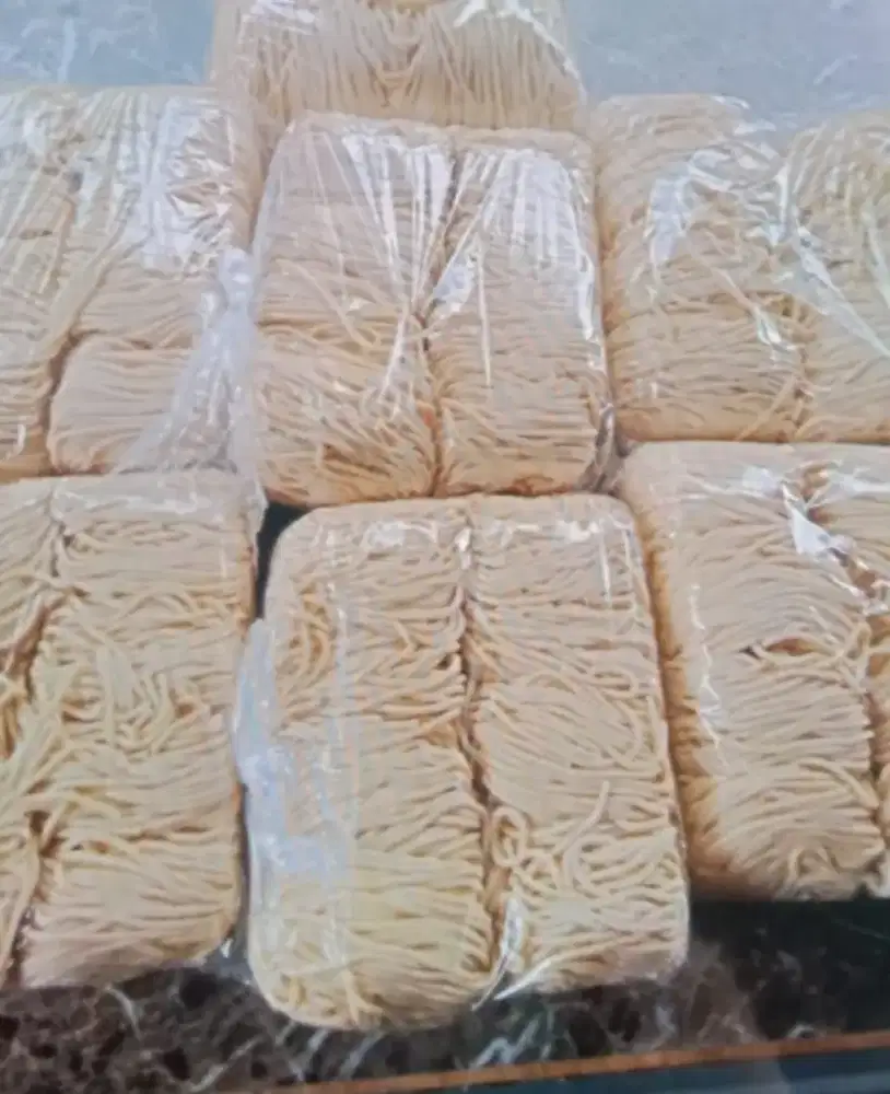 Mie telur / mie kuning