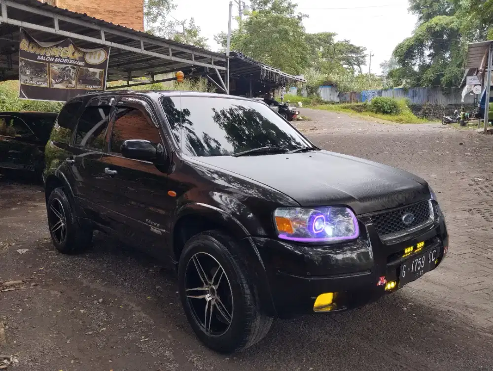 Ford Escape 2004 Bensin