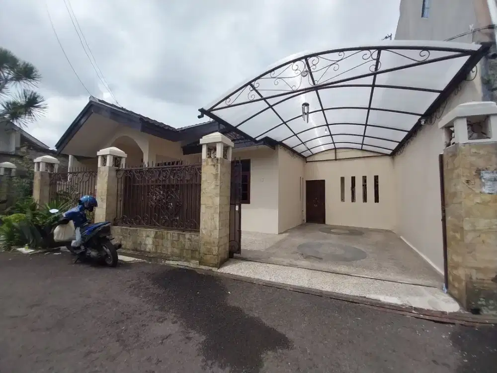 Rumah siap huni , Jln Budi Baru  kompl Cimindi Raya Cimahi Utara