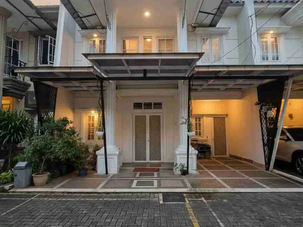 Rumah dalam mini cluster one gate di Pondok Kelapa Jaktim